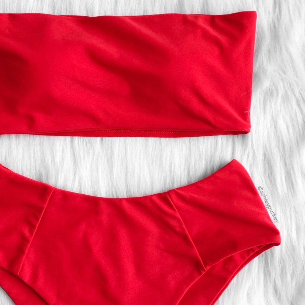 Red high waisted bandeau cheeky bikini set - Picture 2 of 5